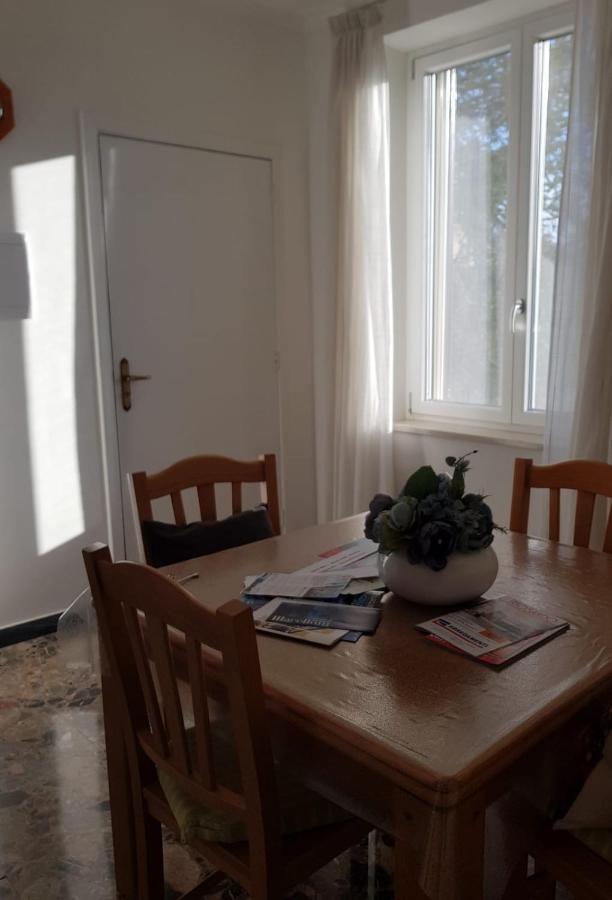 La Casa Di Rosa - Casa Vacanze Meta Εξωτερικό φωτογραφία
