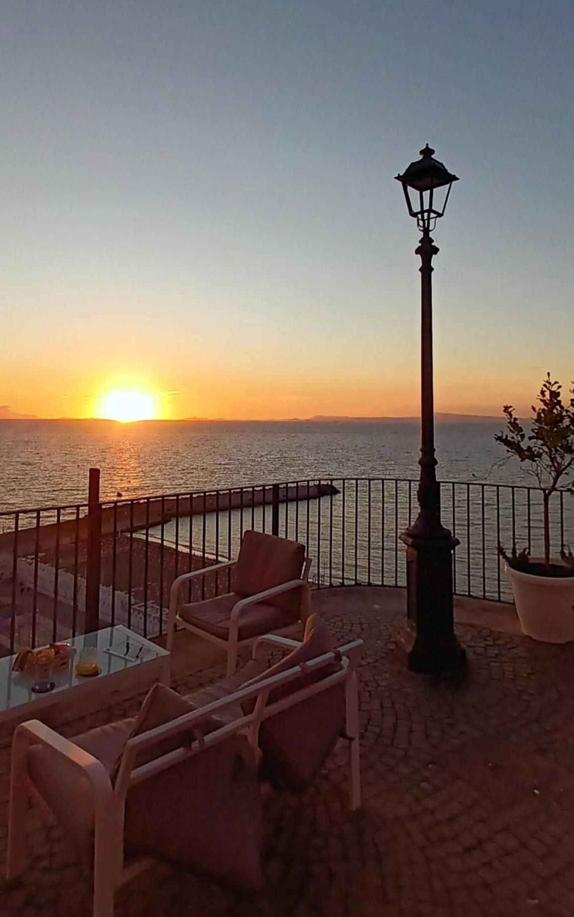 La Casa Di Rosa - Casa Vacanze Meta Εξωτερικό φωτογραφία